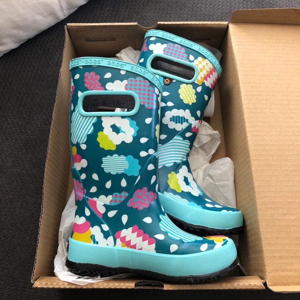 Bogs size 11 rain boots New in box